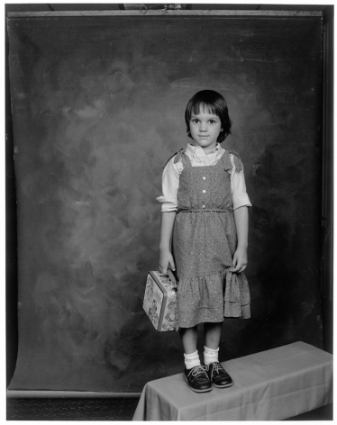 Leon Borensztein, Girl with New Lunch Box, Stockton, California, 1985